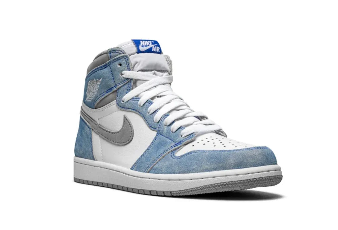 Air Jordan 1 Retro High OG “Hyper Royal” – Timeless Style, Premium Craft